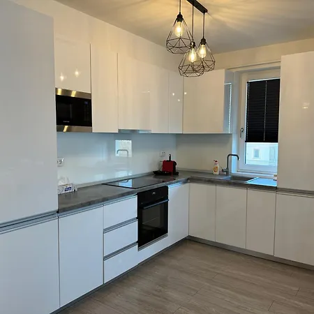 Baneasa Forest Escape Apartment *